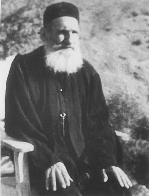 Le prêtre Yawsep Adlun de Harbol